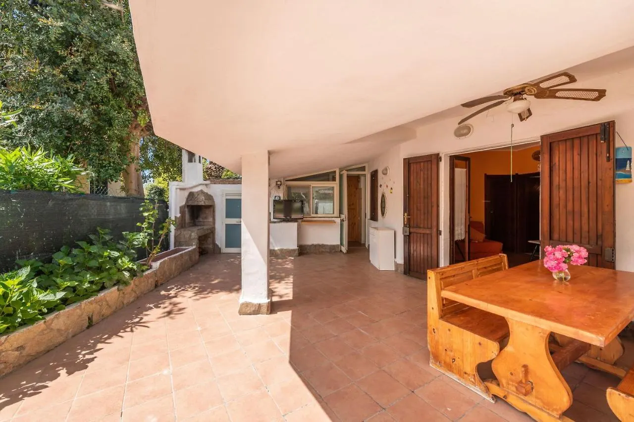 Casa Marisol Villa Quartu Sant'Elena 0*,